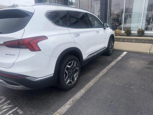 2022 Hyundai SANTA FE HEV SEL Premium