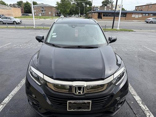 Crystal Black Pearl 2022 Honda HR-V EX