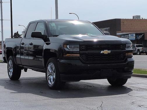 2016 Chevrolet Silverado 1500 Custom