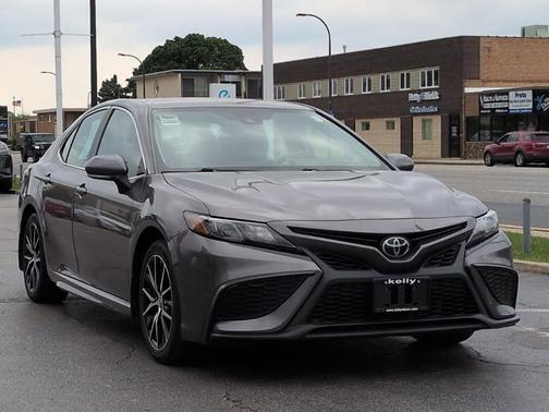 Predawn Gray Mica 2024 Toyota Camry SE