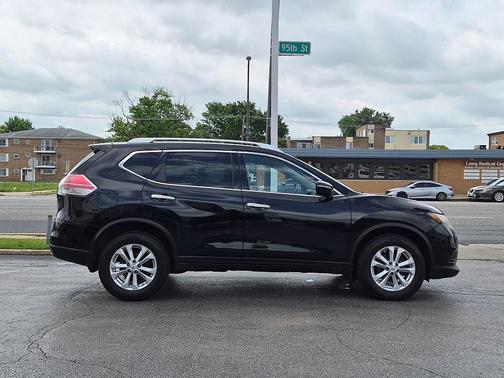 Super Black 2015 Nissan Rogue SV