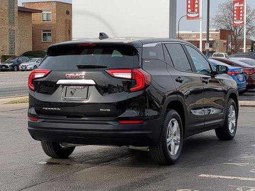 2024 GMC Terrain SLE