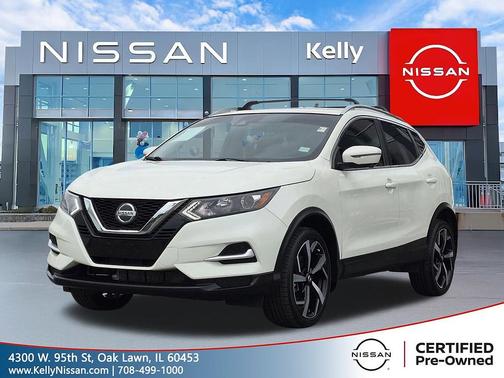 Pearl White Tricoat 2022 Nissan Rogue Sport SL