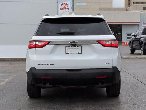 2021 Chevrolet Traverse RS