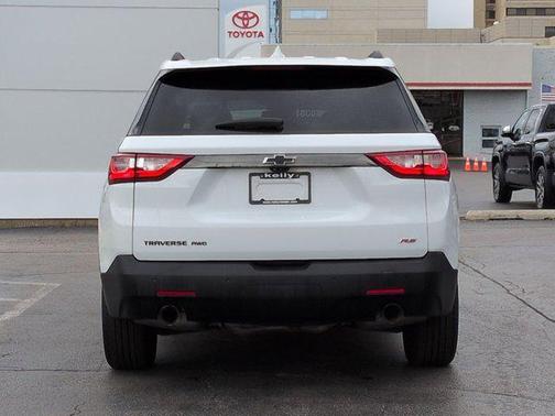 2021 Chevrolet Traverse RS