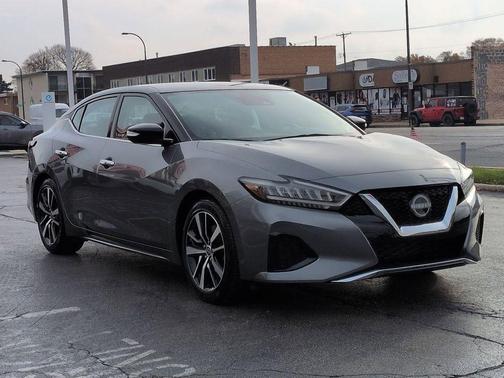 2023 Nissan Maxima SV Xtronic CVT