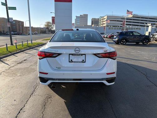 2025 Nissan Sentra SR