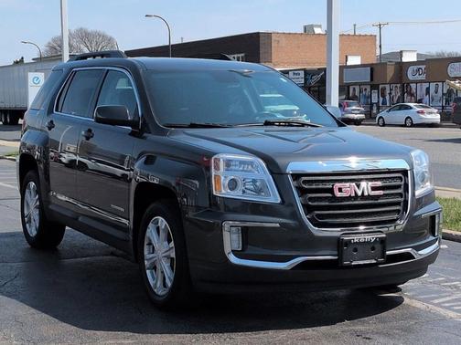 Graphite Gray Metallic 2017 GMC Terrain SLE-2