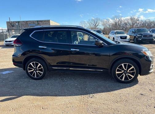 2020 Nissan Rogue SL