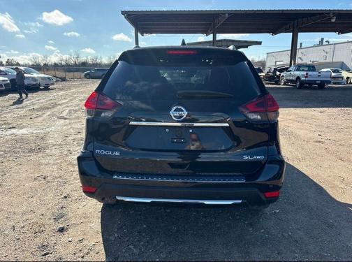 2020 Nissan Rogue SL