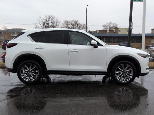 2019 Mazda CX-5 Signature