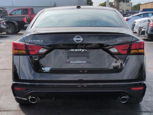 2025 Nissan Altima SL AWD