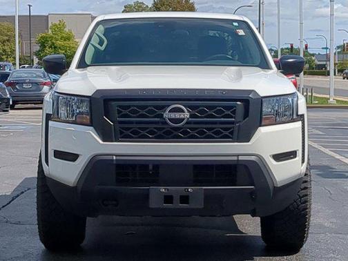 2024 Nissan Frontier S