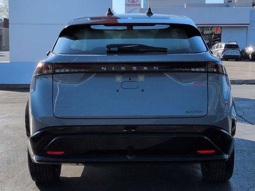 2024 Nissan ARIYA PLATINUM+