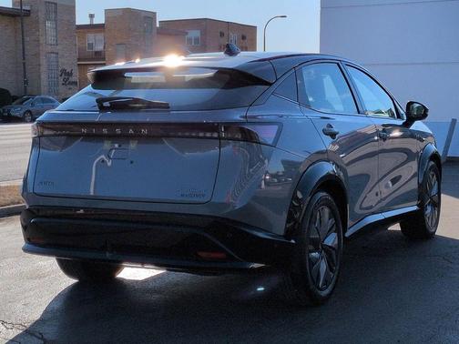 2024 Nissan ARIYA PLATINUM+