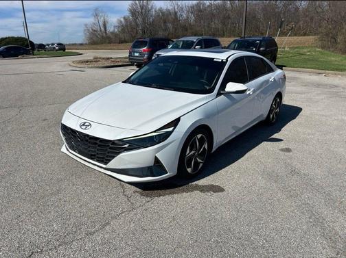 2021 Hyundai ELANTRA Limited