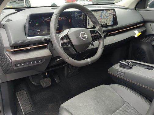 2025 Nissan ARIYA EVOLVE+
