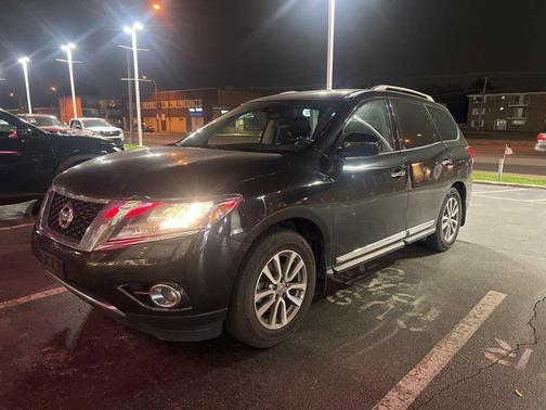 2015 Nissan Pathfinder SL