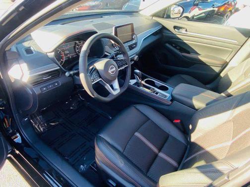 2025 Nissan Altima SR AWD