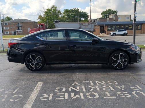2024 Nissan Altima SR Intelligent AWD