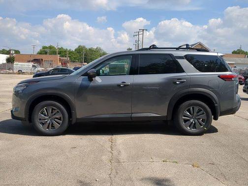 2025 Nissan Pathfinder SV 4WD