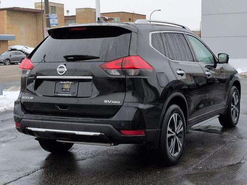 2020 Nissan Rogue SV