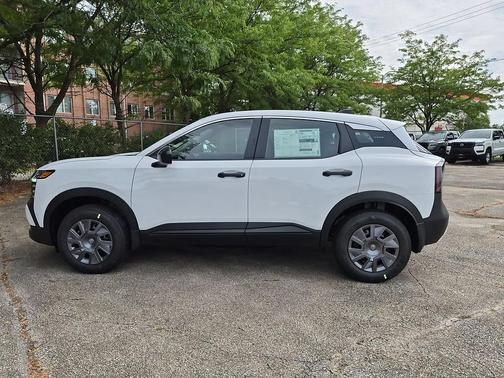 Fresh Powder 2026 Nissan Kicks S