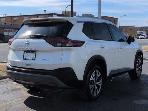 2021 Nissan Rogue SV