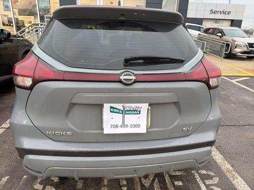 2022 Nissan Kicks SV