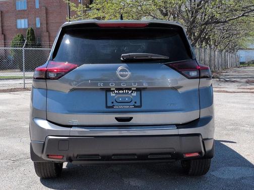 Super Black 2026 Nissan Pathfinder Rock Creek