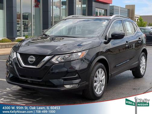 2022 Nissan Rogue Sport SV