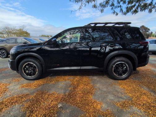 2025 Nissan Pathfinder Rock Creek 4WD
