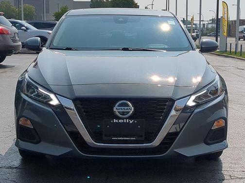 2021 Nissan Altima 2.5 SV