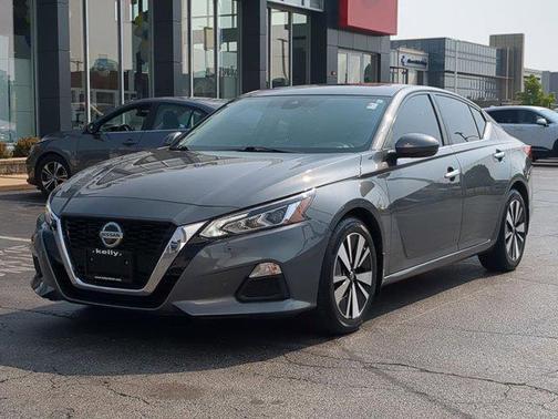 2021 Nissan Altima 2.5 SV