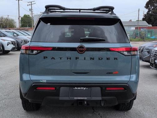 Baltic Teal/Super Black 2026 Nissan Pathfinder Rock Creek