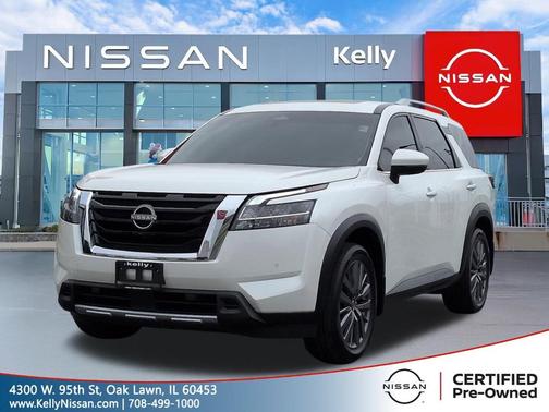 Pearl White Tricoat 2024 Nissan Pathfinder SL FWD