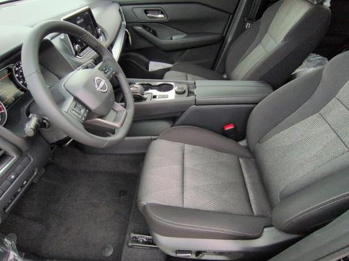 Super Black 2026 Nissan Rogue SV