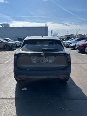 2025 Nissan Kicks SV