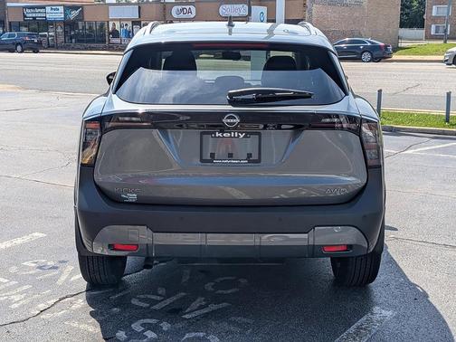 Gun Metallic 2026 Nissan Kicks SV