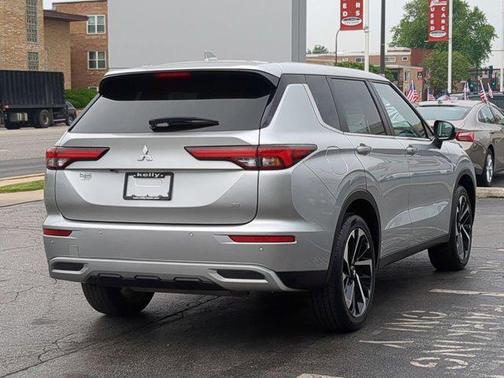 2023 Mitsubishi Outlander SE 2.5 2WD