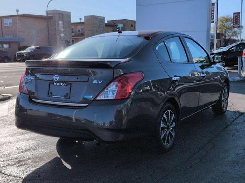 2015 Nissan Versa 1.6 SV