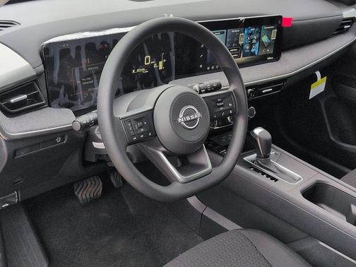 Gun Metallic 2026 Nissan Kicks S