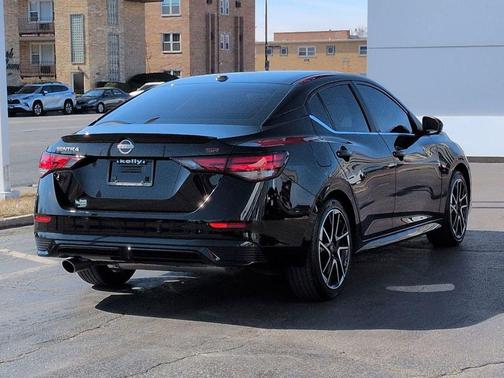 2024 Nissan Sentra SR