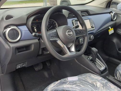 2024 Nissan Versa 1.6 SV