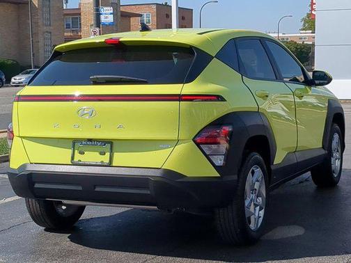 2024 Hyundai KONA SE