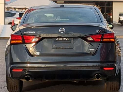 2020 Nissan Altima 2.5 SV