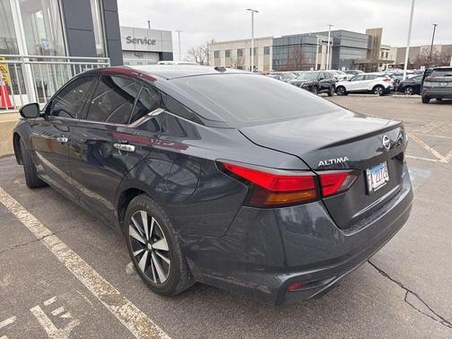 2020 Nissan Altima 2.5 SV