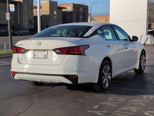 2024 Nissan Altima S FWD