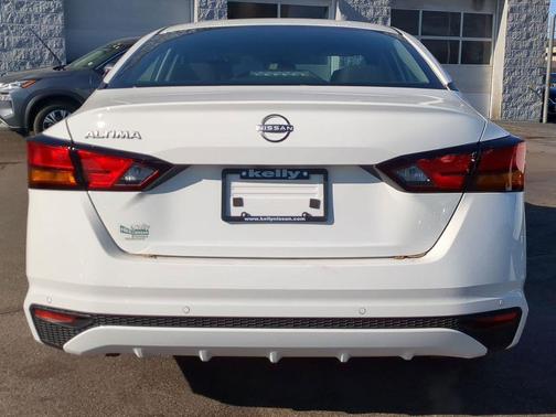 2024 Nissan Altima S FWD