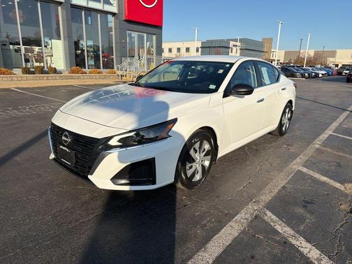 2024 Nissan Altima S FWD